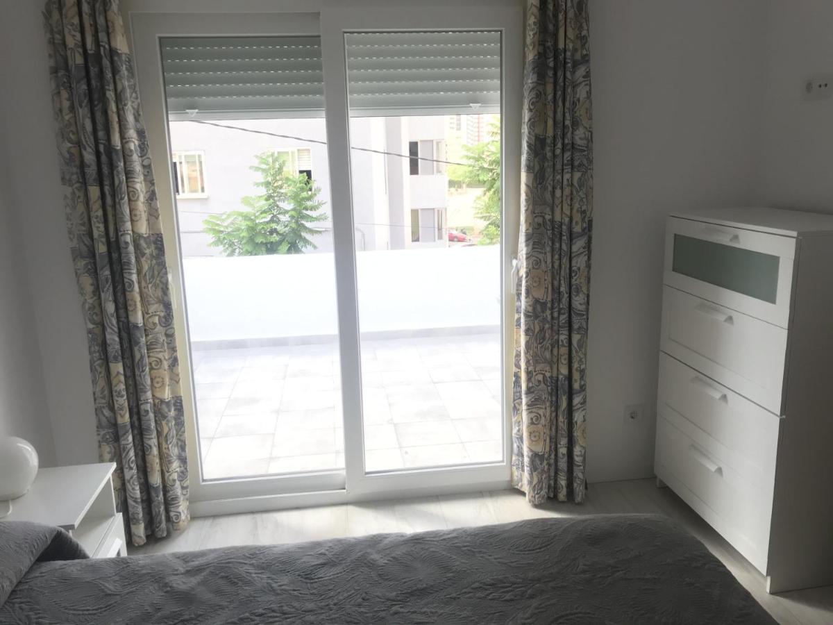 Casa Mya Con Terreno Privado Y Parking Compartido - A 800M De Playa Poniente Villa Benidorm Eksteriør billede