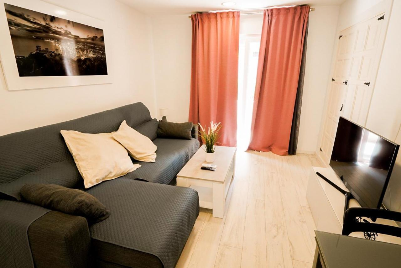 Casa Mya Con Terreno Privado Y Parking Compartido - A 800M De Playa Poniente Villa Benidorm Eksteriør billede